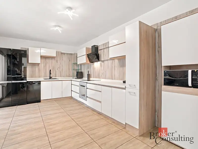 Prodej rodinného domu 171 m², pozemek 2024 m², Krajková – náhled fotky 2