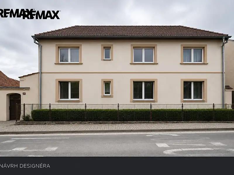 Prodej rodinného domu 250 m², pozemek 800 m², Královice – náhled fotky 1