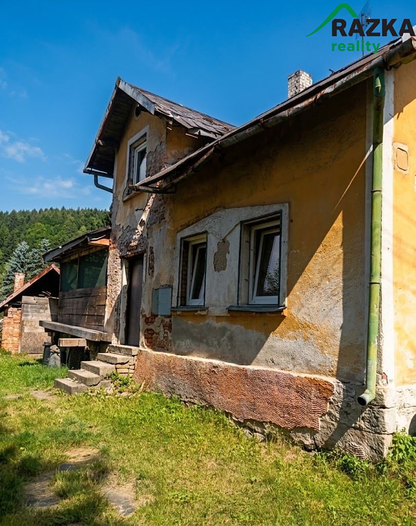 Prodej rodinného domu 120 m², pozemek 1352 m² – fotografie 5