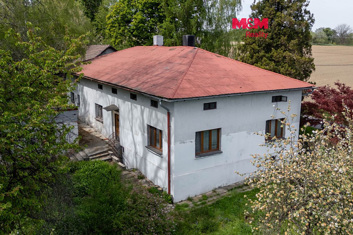 Prodej rodinného domu 116 m², pozemek 4723 m²