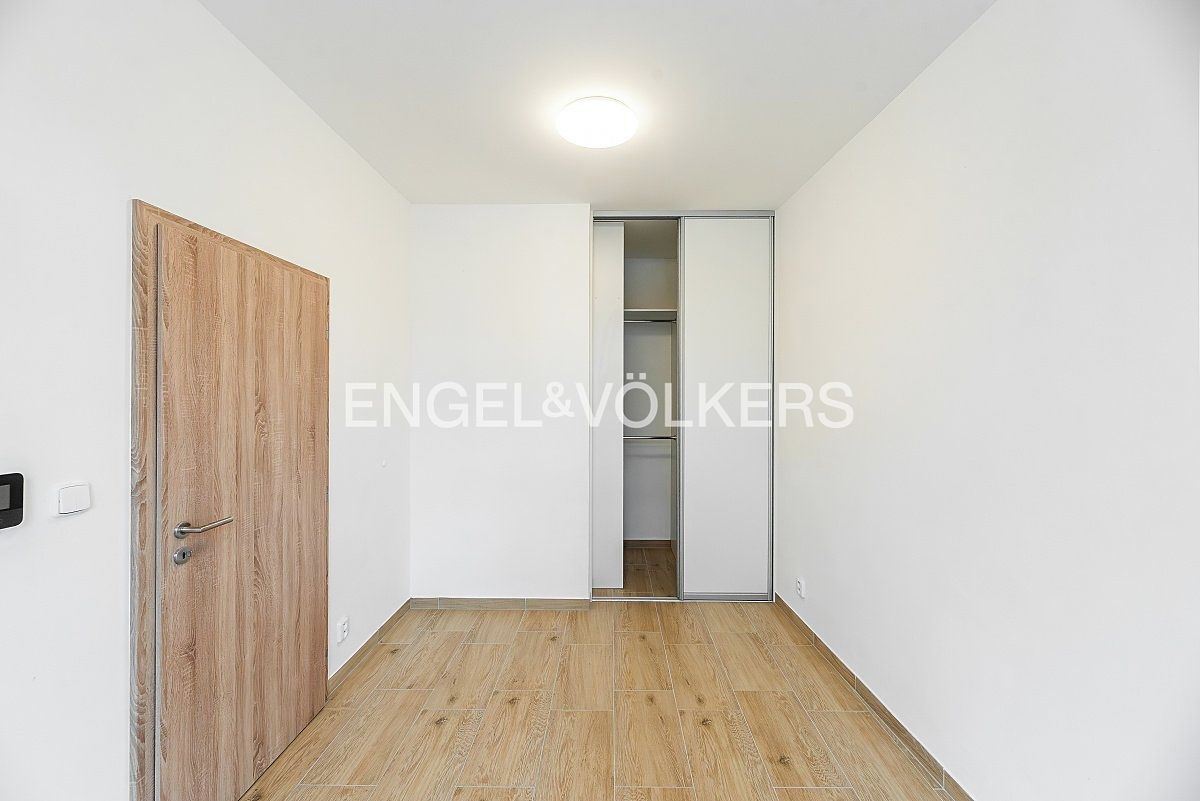 Pronájem bytu 1+1 34 m² – fotografie 5