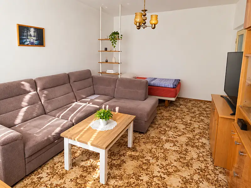 Prodej bytu 1+1 37 m², Chodov – náhled fotky 1