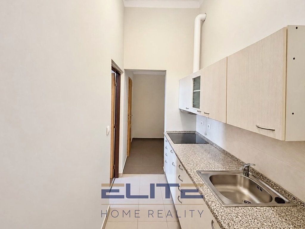 Pronájem bytu 2+1 35 m² – fotografie 5