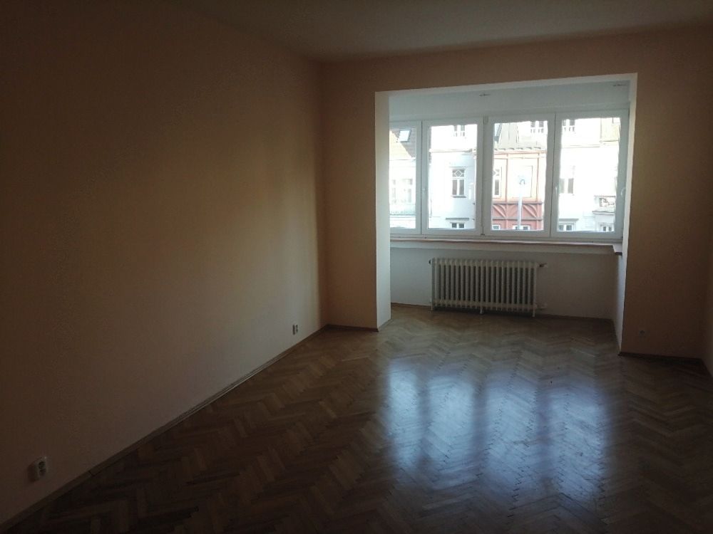 Pronájem bytu 3+1 80 m² – fotografie 2