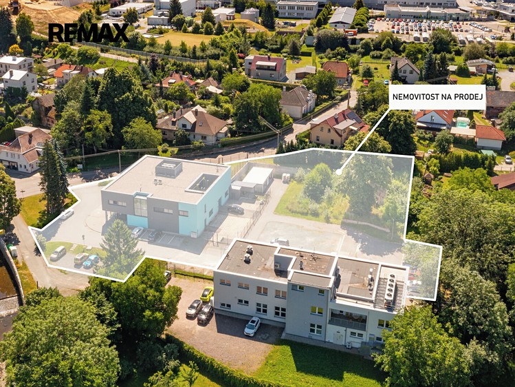 Комерційне приміщення на продаж, 1 150 м² (18 з 18)