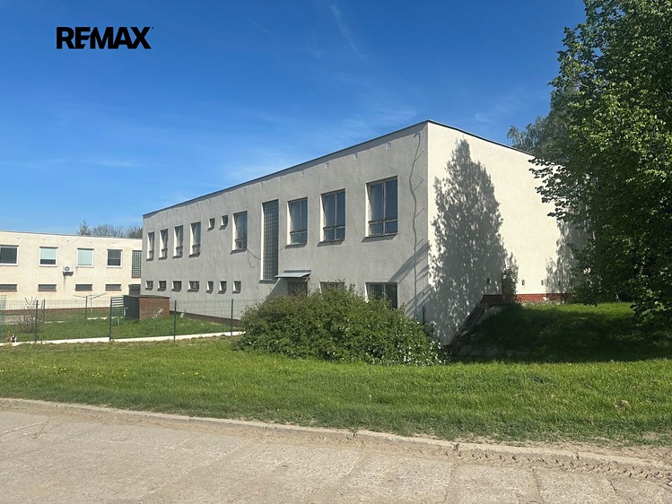 Gewerbefläche zur Miete, 325 m² (1 von 18)