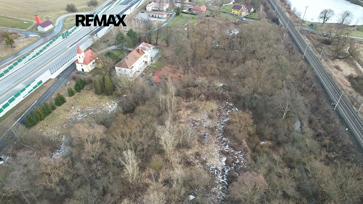 Prodej komerčního pozemku 5000 m² – fotografie 2