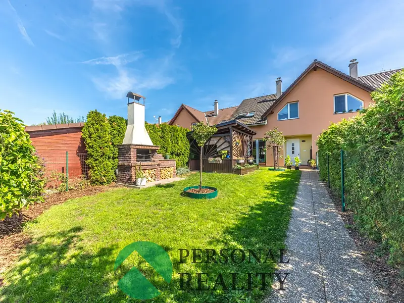 Prodej rodinného domu 110 m², pozemek 277 m², Nová Ves – náhled fotky 1