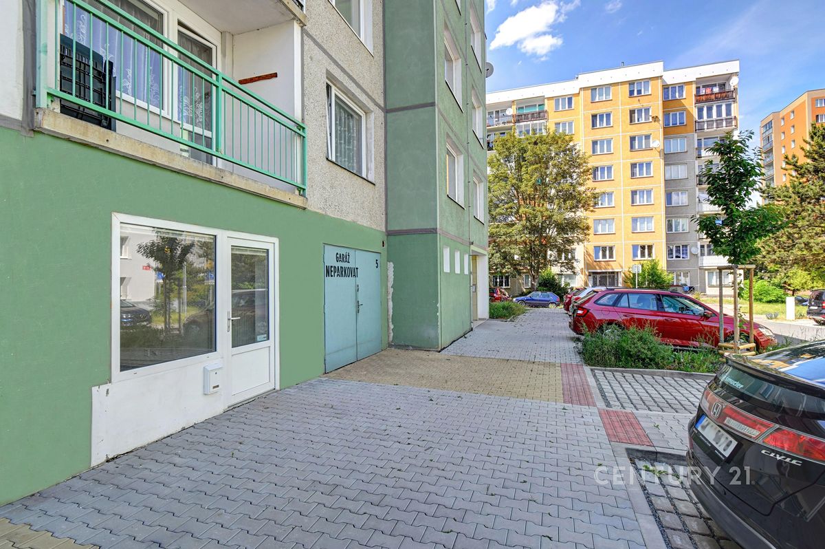 Prodej kanceláře 39 m² – fotografie 2