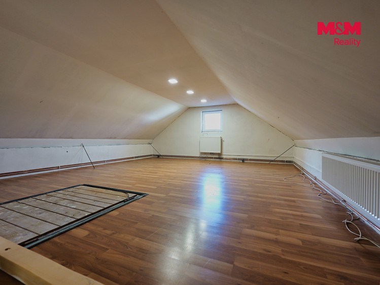 Комерційне приміщення на продаж, 140 м² (21 з 30)