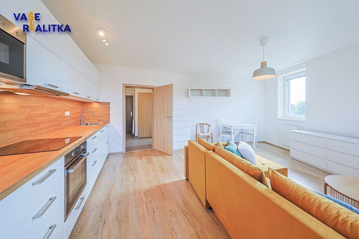 Pronájem bytu 2+kk 43 m² – fotografie 5