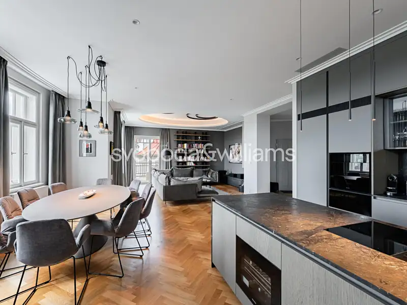Prodej bytu 6 pokojů a více 314 m², Praha – náhled fotky 1