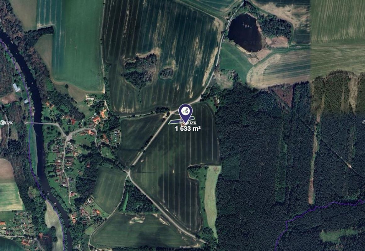 Prodej pole 1633 m² – fotografie 2
