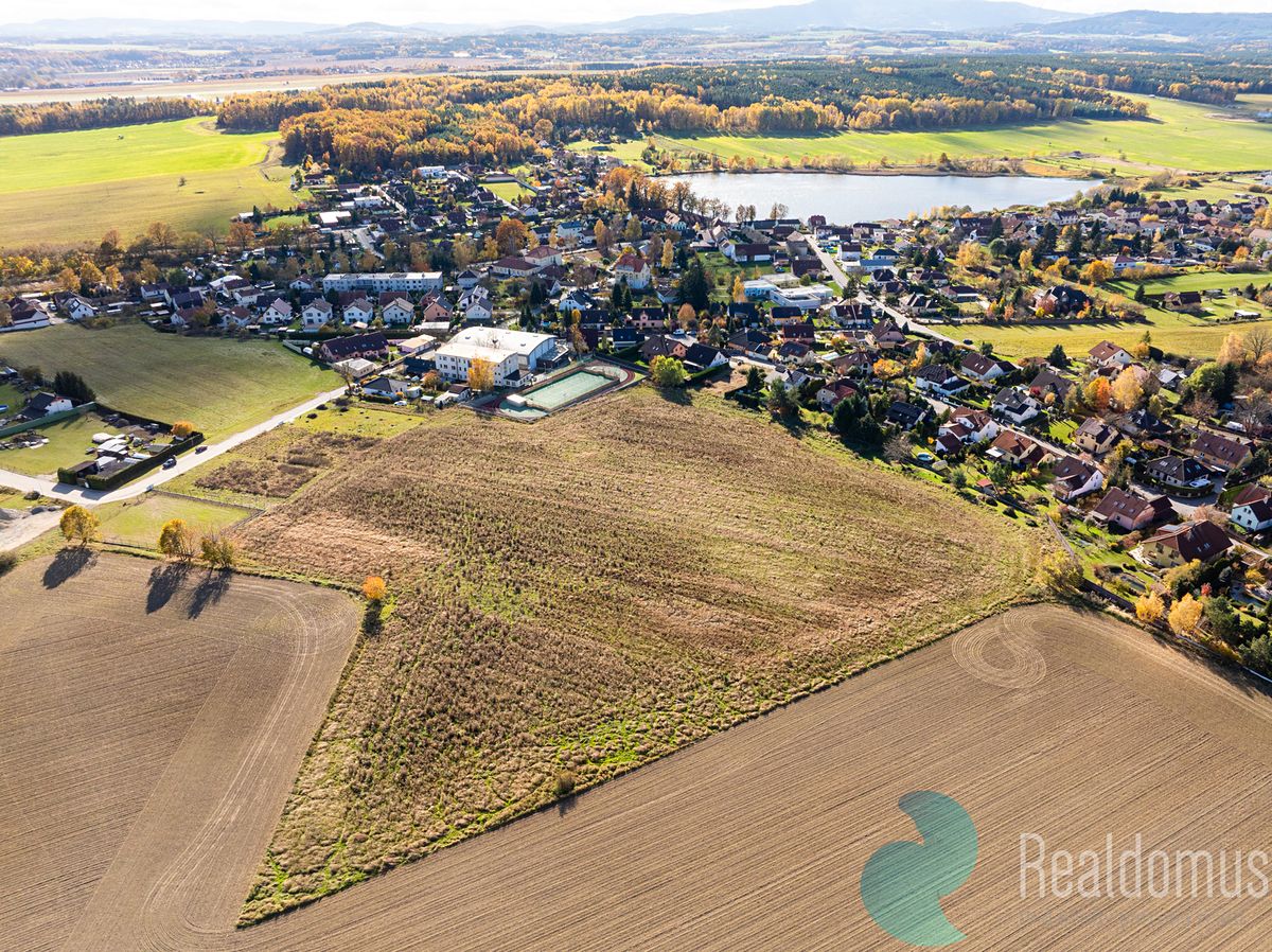 Prodej stavebního pozemku 1019 m² – fotografie 2