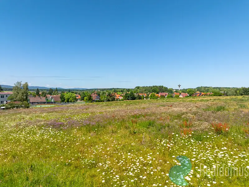 Prodej stavebního pozemku 1006 m², Litvínovice – náhled fotky 1