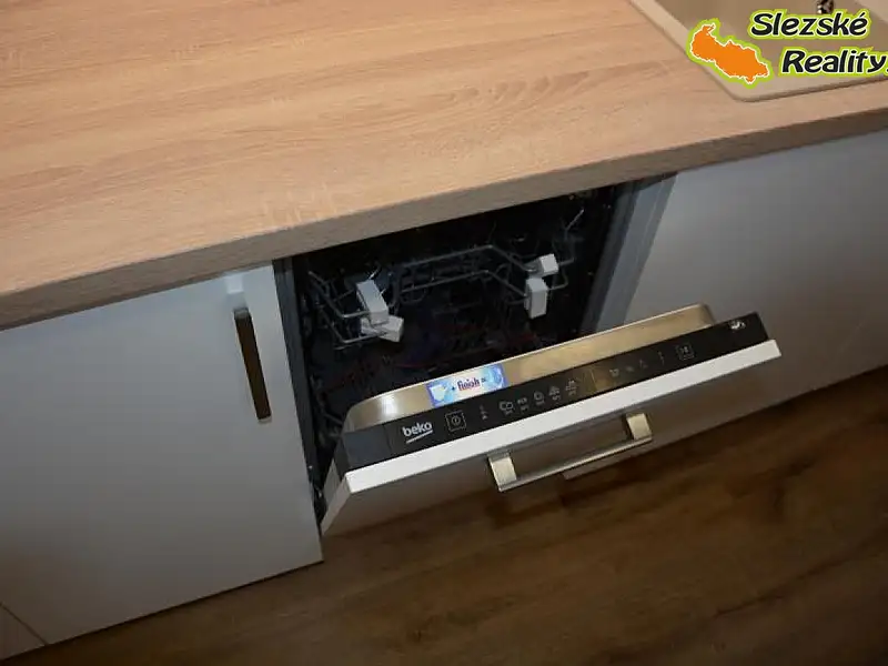 Pronájem bytu 2+1 62 m², Ostrava – náhled fotky 2