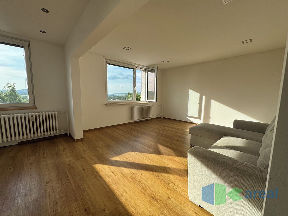 Pronájem bytu 3+kk 72 m² – fotografie 3