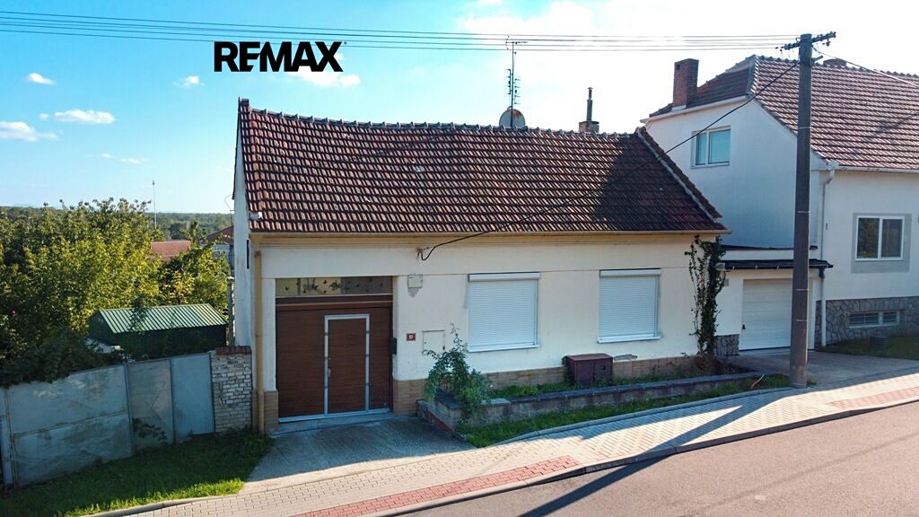 Prodej rodinného domu 160 m², pozemek 947 m²