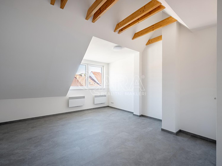 Prodej bytu 2+kk, 64 m² (10 z 16)
