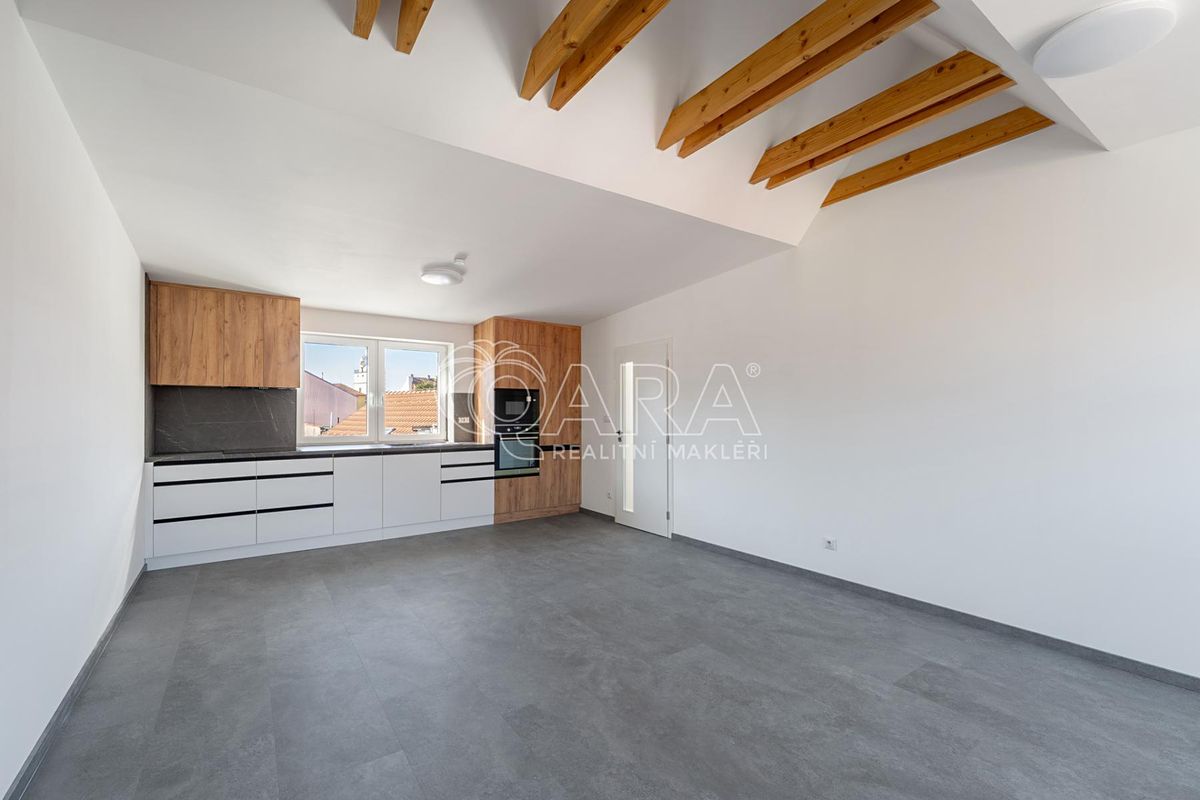Prodej bytu 2+kk 64 m²