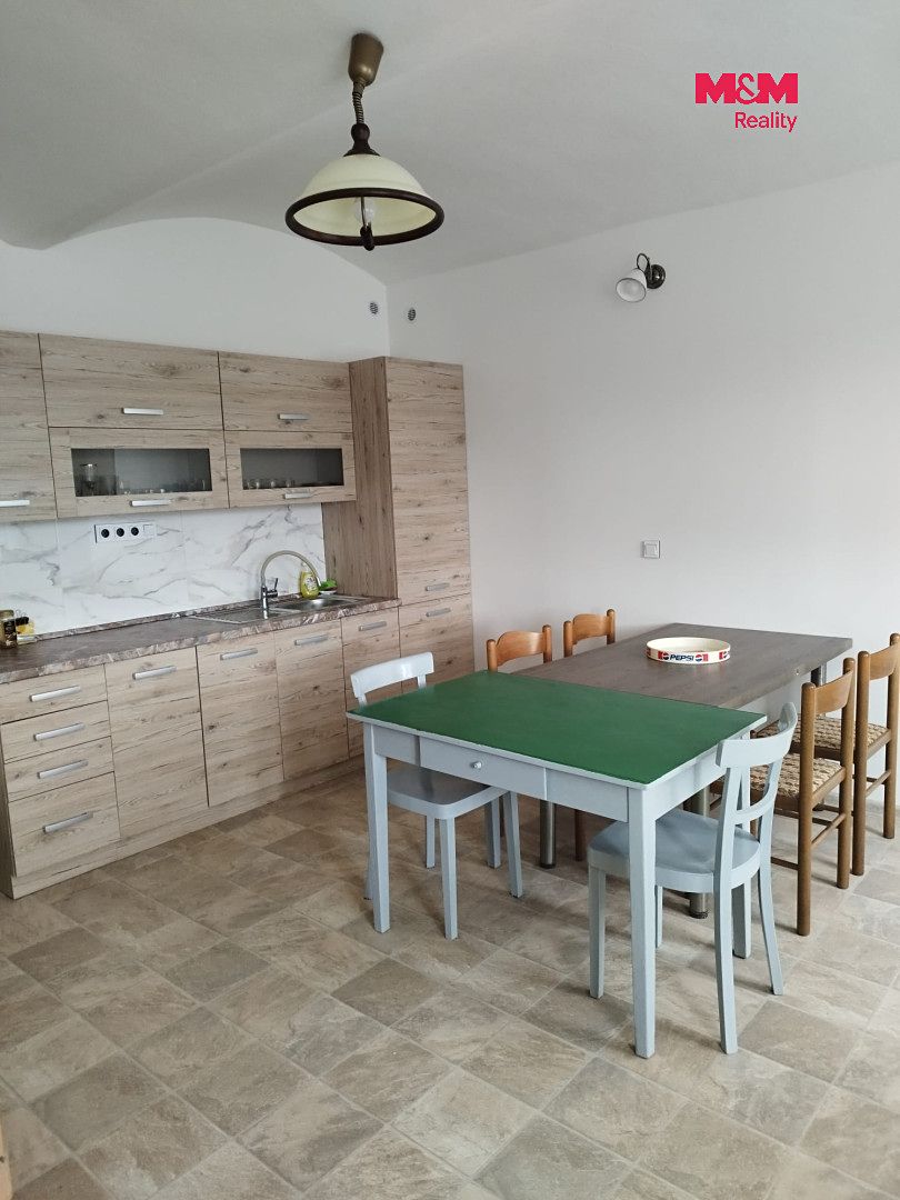 Pronájem rodinného domu 85 m², pozemek 707 m² – fotografie 3
