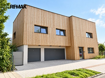Pronájem kanceláře 110 m²