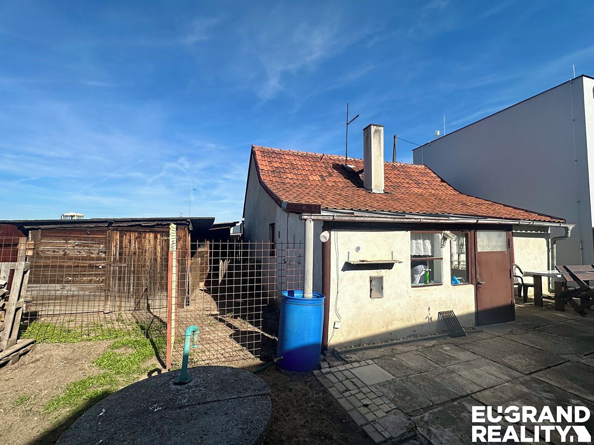 Prodej rodinného domu 50 m², pozemek 231 m² – fotografie 2