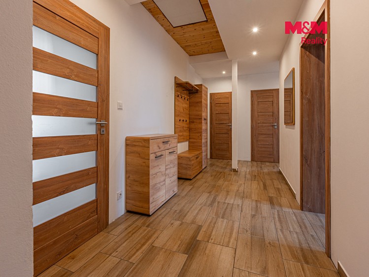 Prodej domu, 143 m² (6 z 30)