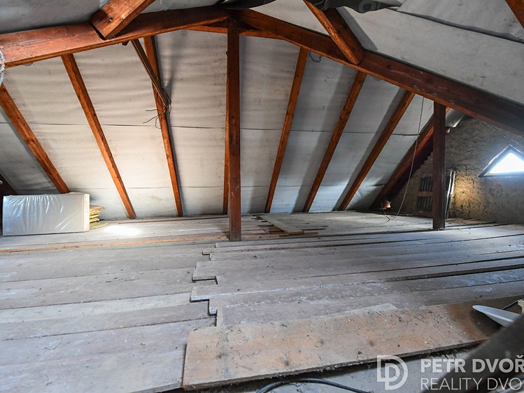 Prodej domu, 161 m² (23 z 29)