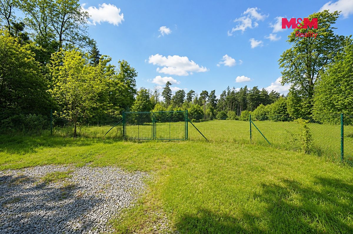 Prodej stavebního pozemku 4352 m² – fotografie 3