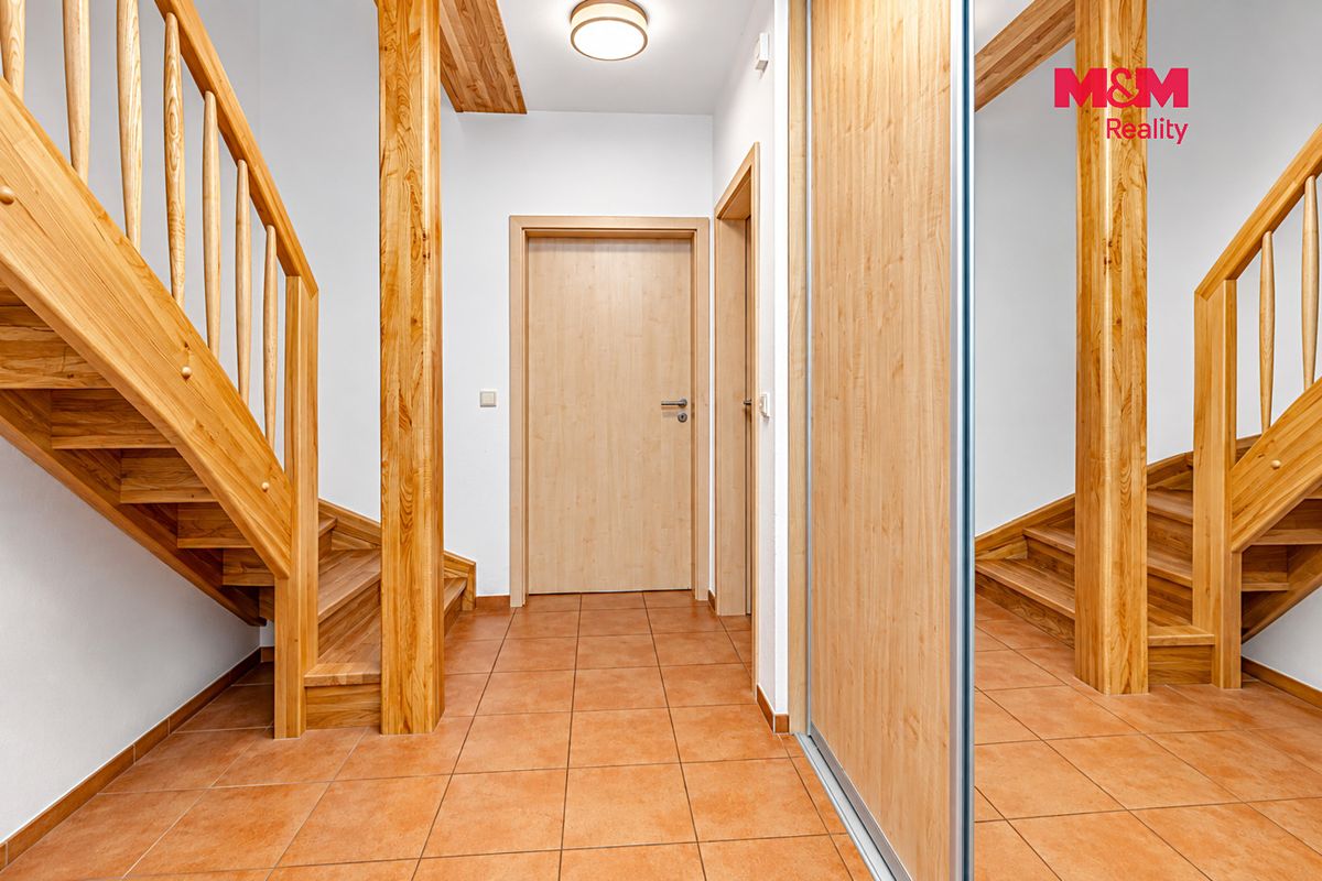 Prodej rodinného domu 110 m², pozemek 191 m² – fotografie 4