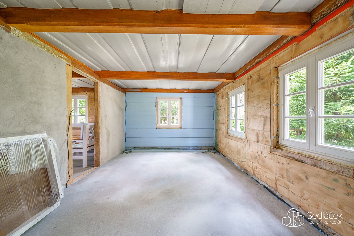 Prodej rodinného domu 92 m², pozemek 1012 m² – fotografie 5