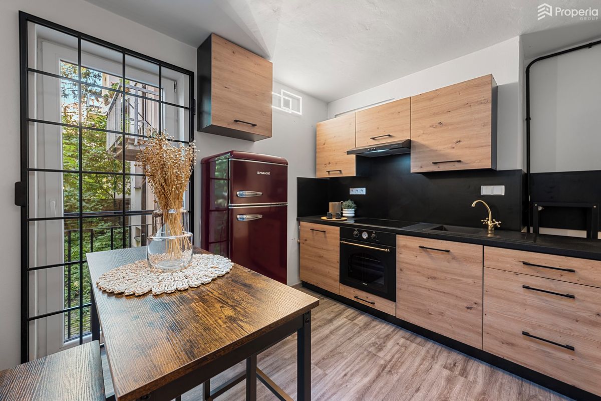 Pronájem bytu 2+kk 63 m² – fotografie 4
