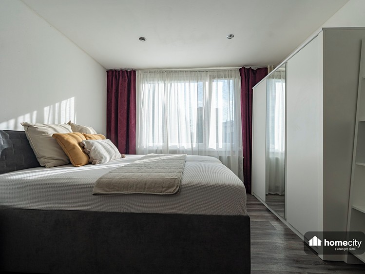 Prodej bytu 2+kk, 42 m² (6 z 10)