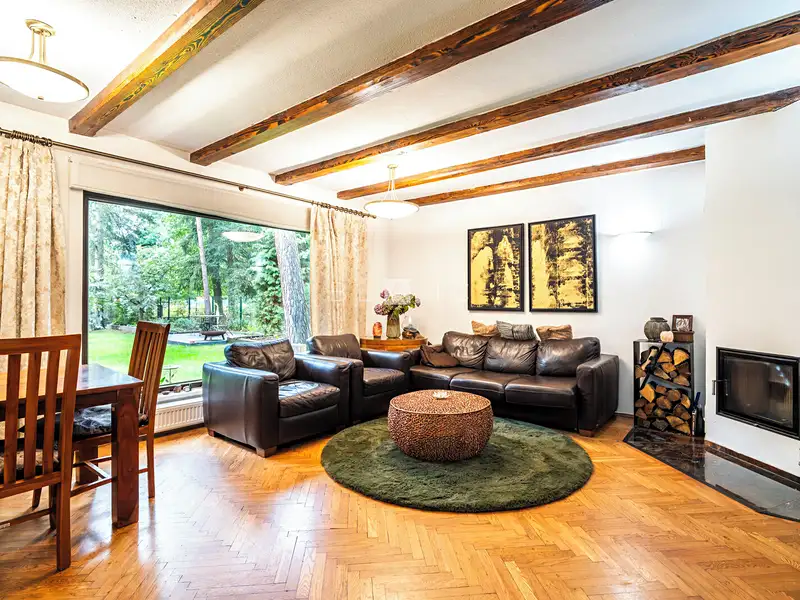 Prodej rodinného domu 161 m², pozemek 984 m², Praha – náhled fotky 2
