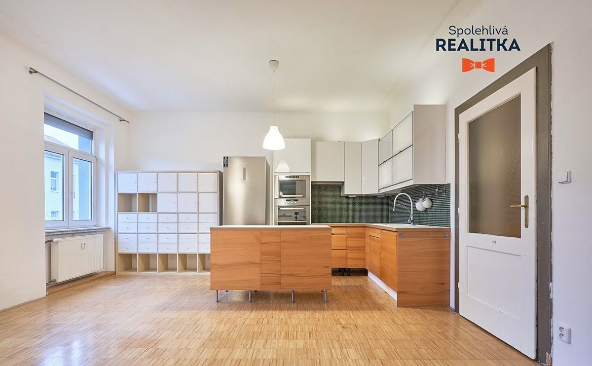 Pronájem bytu 3+kk 81 m² – fotografie 4