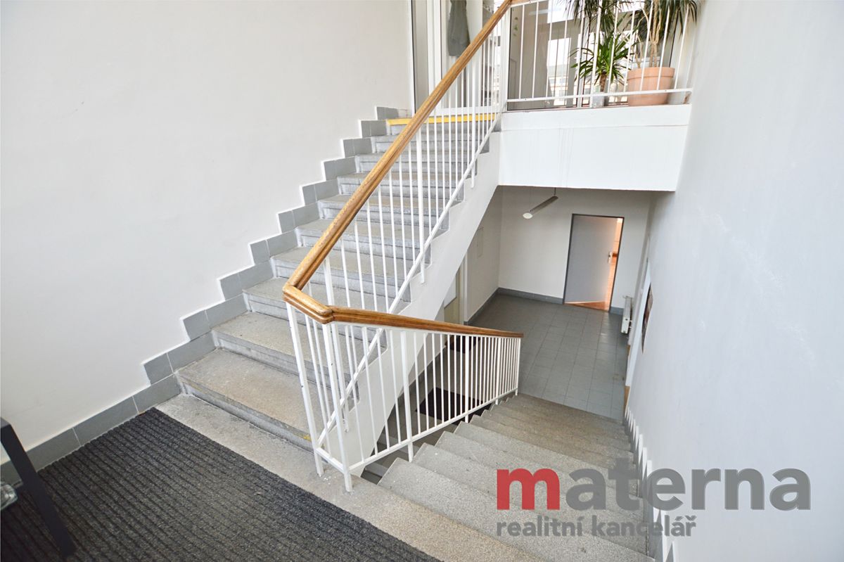 Pronájem kanceláře 44 m² – fotografie 5