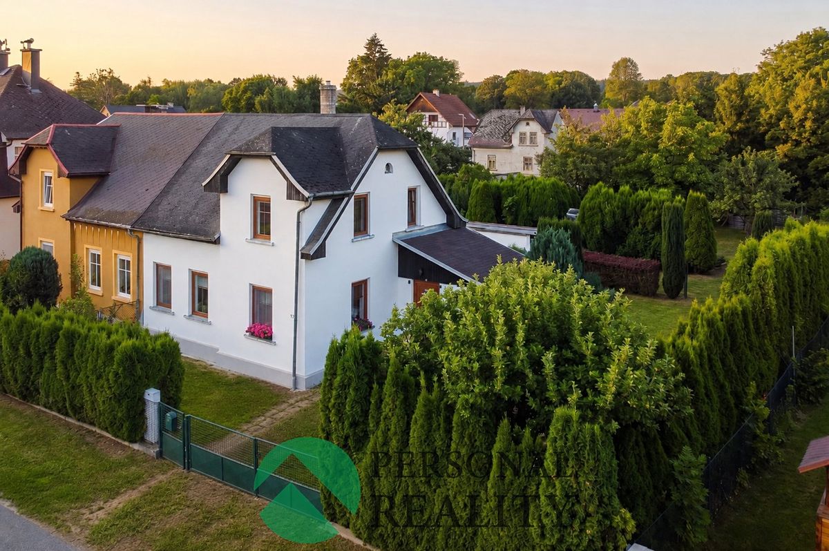 Prodej rodinného domu 95 m², pozemek 1038 m²