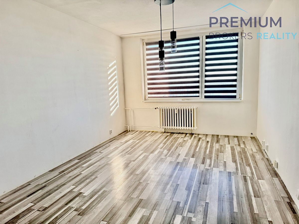 Pronájem bytu 2+kk 40 m² – fotografie 4