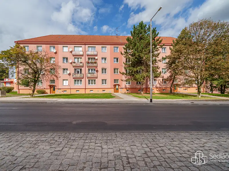 Prodej bytu 2+1 52 m², Sokolov – náhled fotky 1