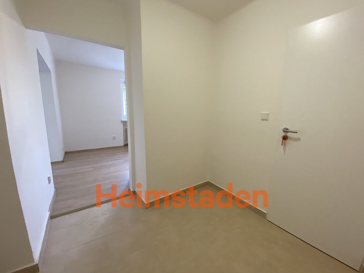 Pronájem bytu 2+1 48 m² – fotografie 5