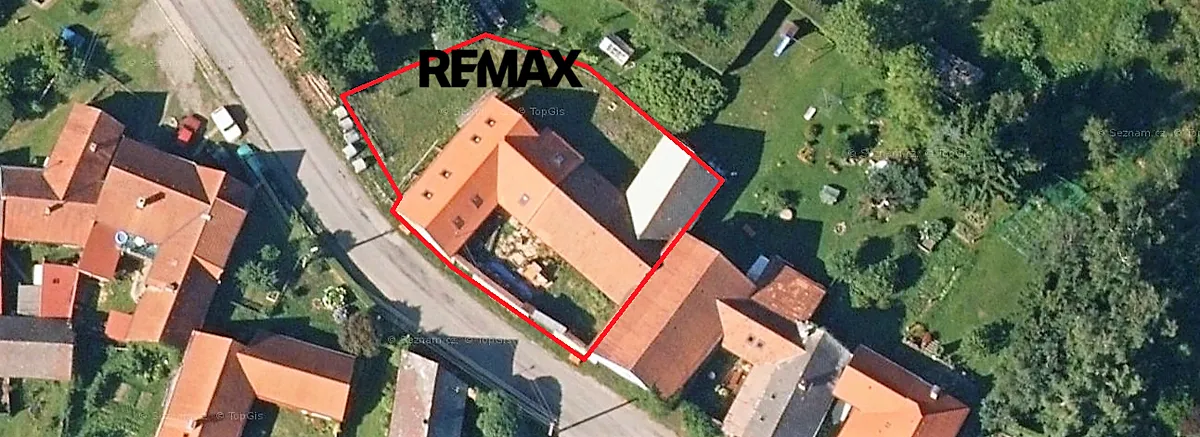 Prodej rodinného domu 260 m², pozemek 529 m²