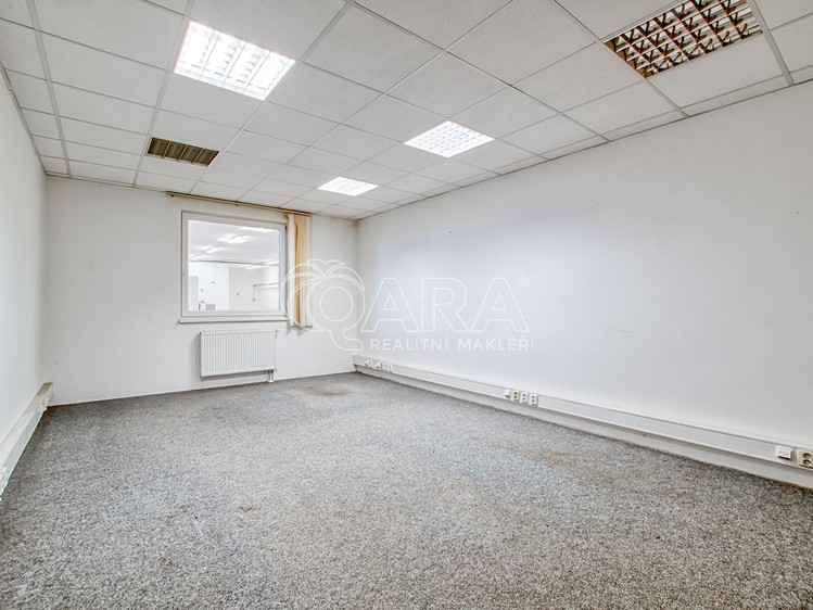 Комерційне приміщення на продаж, 1 029 м² (19 з 39)