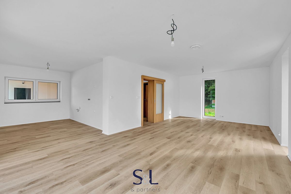 Pronájem rodinného domu 132 m², pozemek 1483 m² – fotografie 4