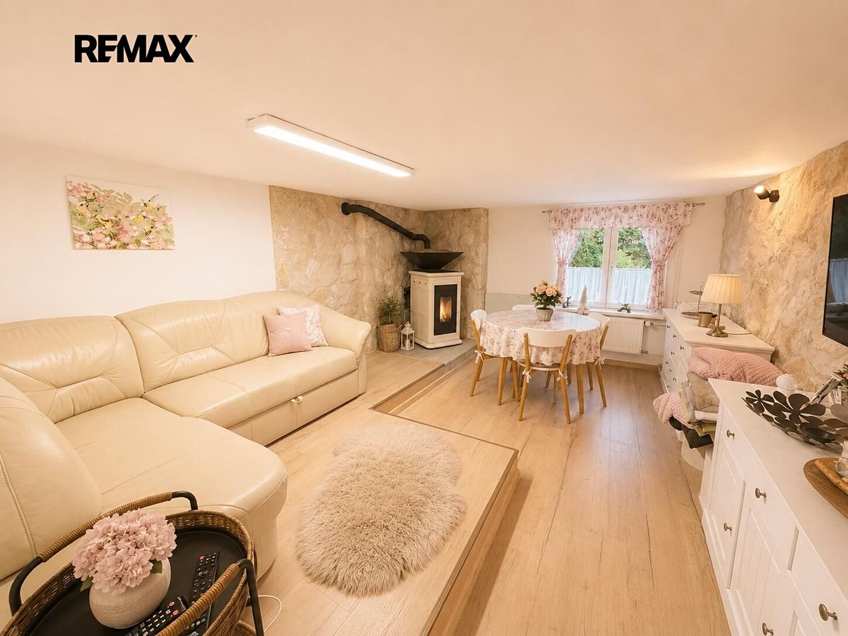 Prodej chaty 70 m², pozemek 726 m², Řeka – fotka 1 z 3