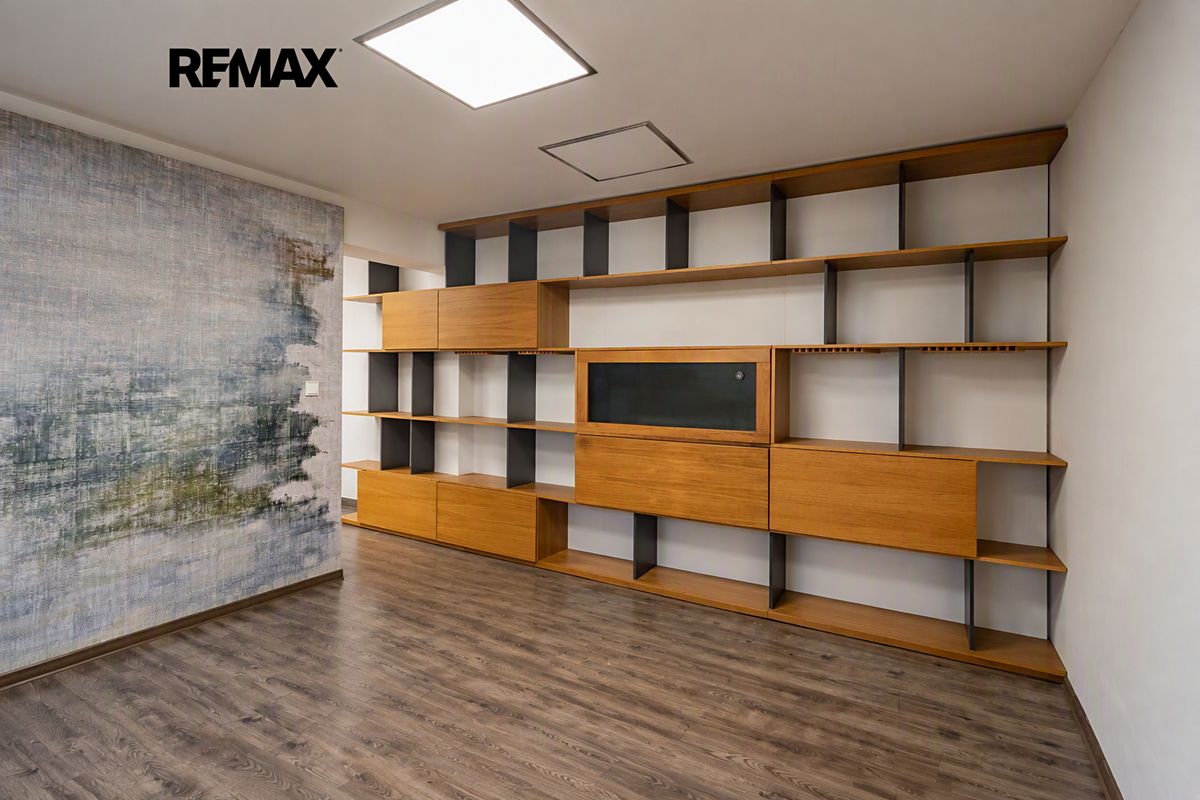 Pronájem kanceláře 46 m² – fotografie 2