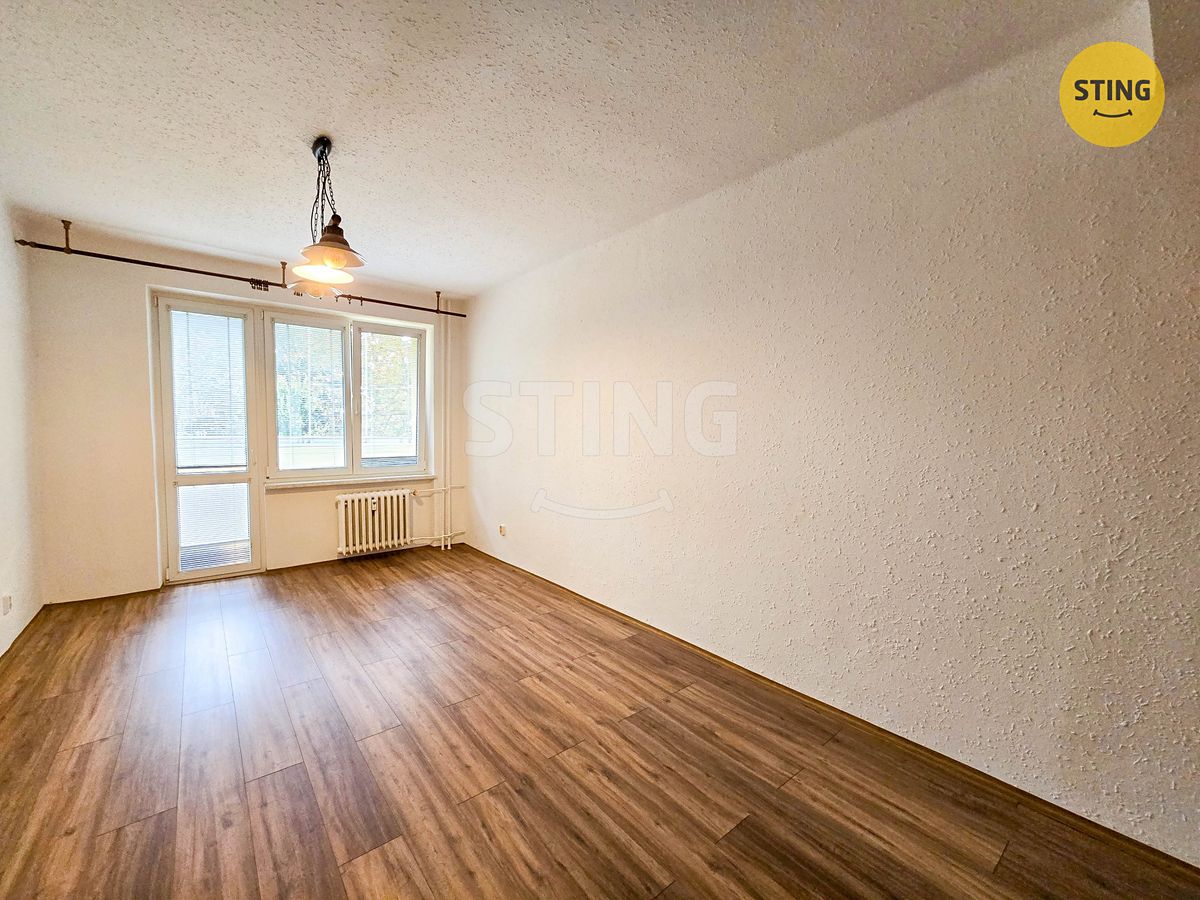 Pronájem bytu 2+1 56 m² – fotografie 4