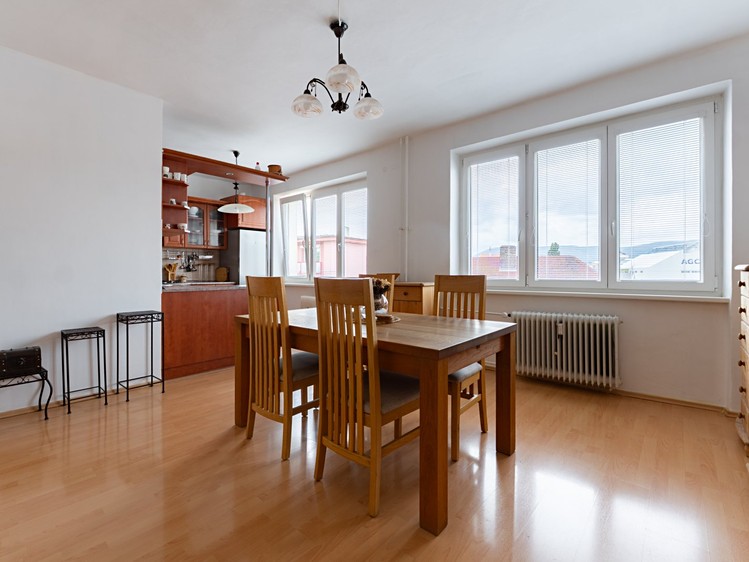 Pronájem bytu 2+kk, 53 m² (8 z 32)