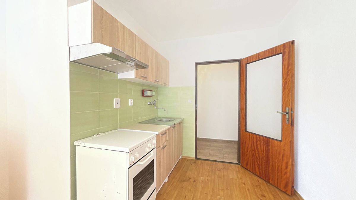 Pronájem bytu 1+kk 24 m² – fotografie 2