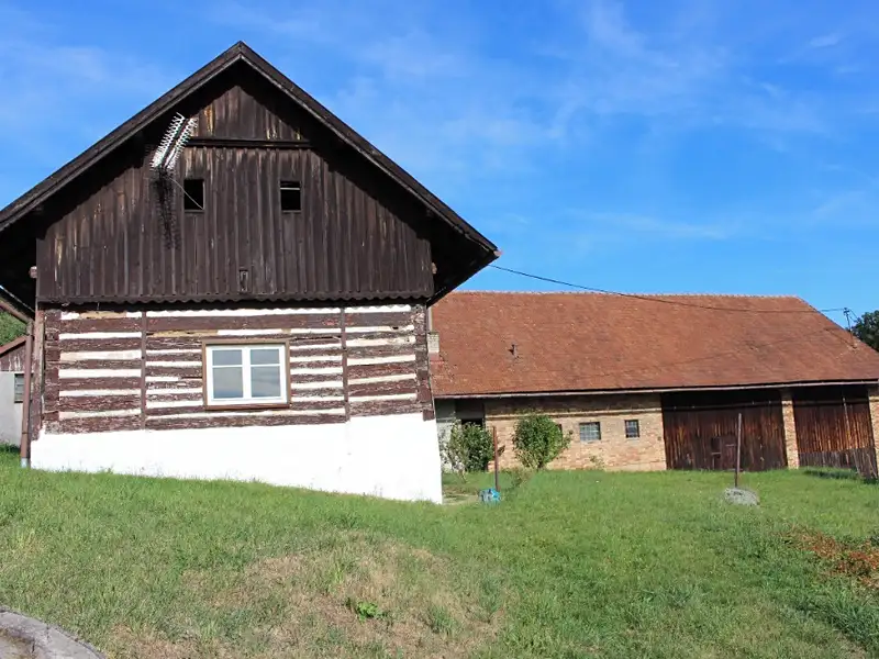 Prodej stavebního pozemku 2720 m², Dřevěnice – náhled fotky 2